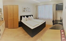 Vienna City Apartment In Mariahilfer Strasse